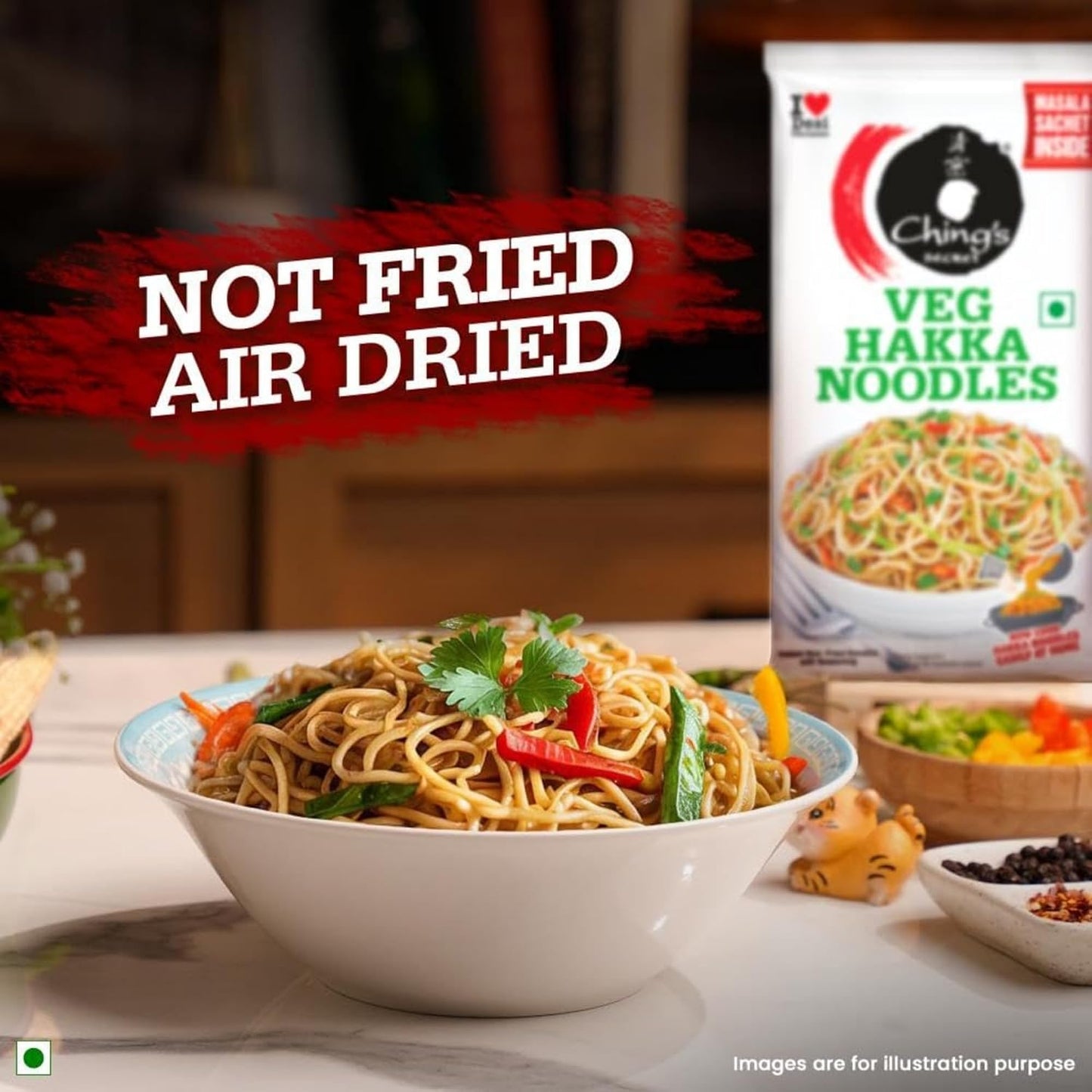 Ching's Secret Veg Hakka Noodles, Authentic Indo-Chinese Stir Fry Noodles, Quick & Easy to Cook, 840g (29.63 oz)